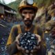Seorang buruh tambang sedang memperlihatkan batu hitam di lokasi pertambangan ilegal. (Foto: Bing AI)