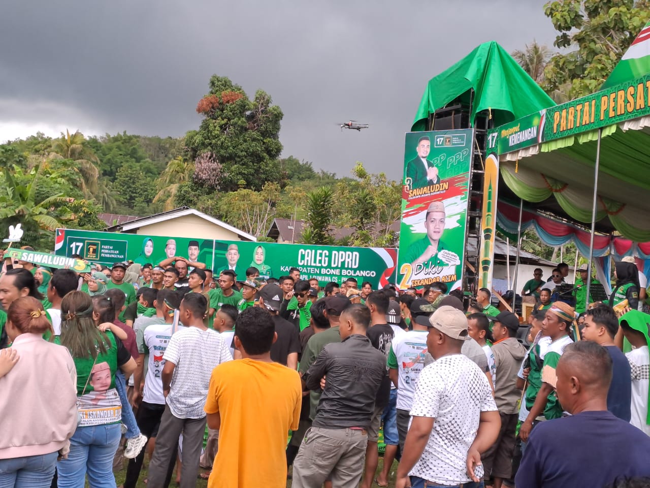 Ribuan masyarakat tumpah ruah hadiri kampanye Diki Iskandar Alim di Suwawa Selatan/Hibata.id