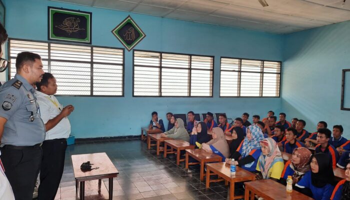 Warga Binaan Rutan Pemalang Terima Pelatihan Finishing Part Rubber