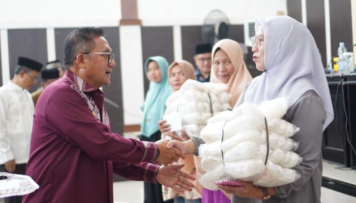 106 Penjual Nasi Kuning dan Gorengan di Kota Gorontalo dapat Bantuan