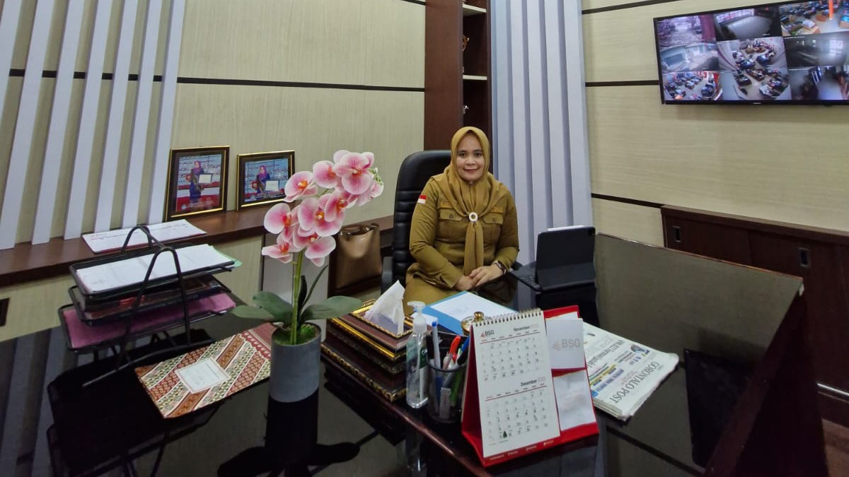 Kepala Dinas Pengendalian Penduduk, Keluarga Berencana, Pemberdayaan Perempuan dan Perlindungan Anak (DPPKBP3A) Kota Gorontalo Eladona Oktamina Sidiki. (Foto: Humas Pemkot Gorontalo