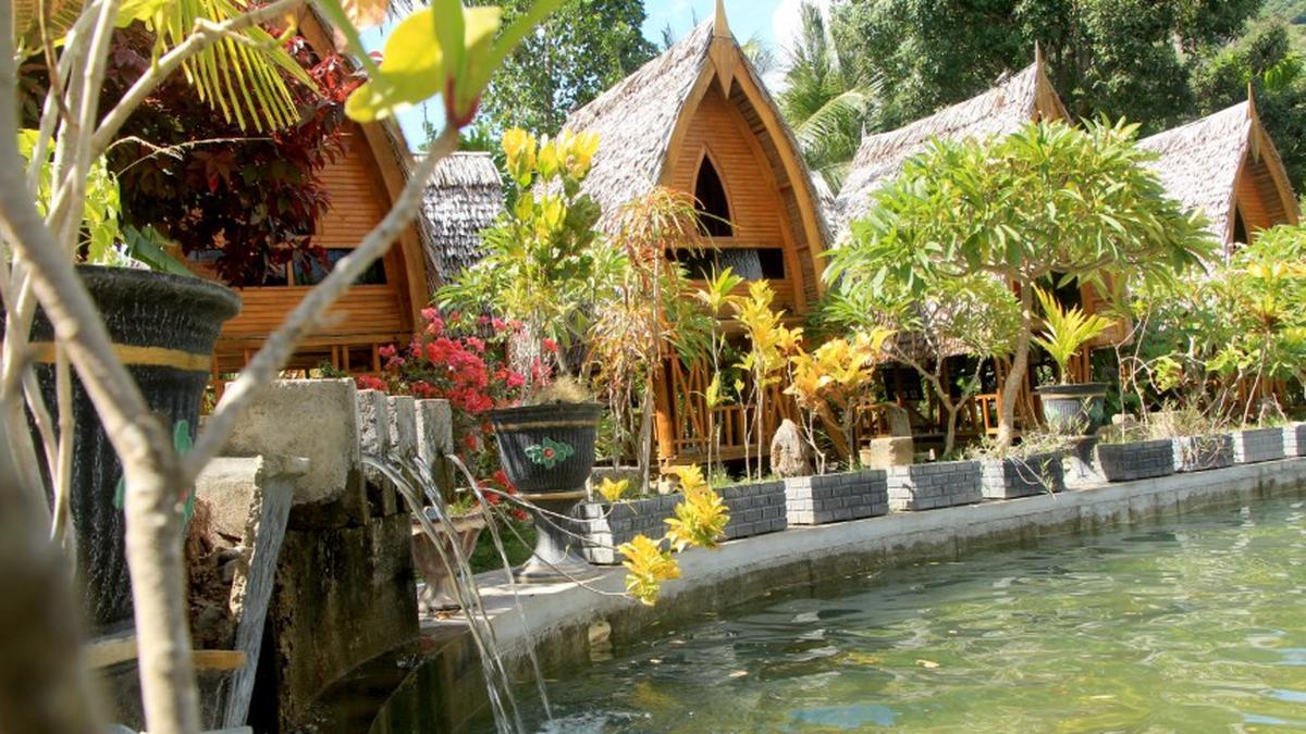 Desa wisata religi yang terletak di Kecamatan Batudaa Pantai, Kabupaten Gorontalo merupakan sebuah desa yang terletak di pesisir teluk Tomini/Hibata.id