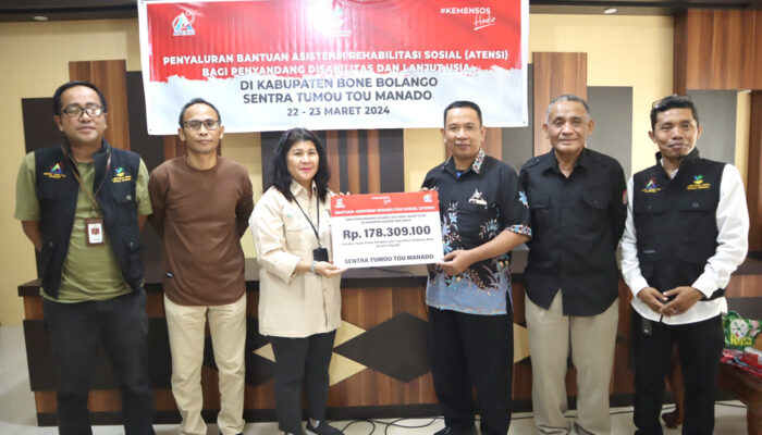 121 Penyandang Disabilitas dan Lansia di Bonebol Keciprat Atensi Senilai Rp178,3 Juta