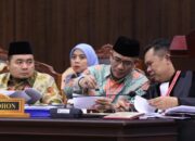 KPU Heran Sengketa Pilpres di MK Malah Persoalkan Pembagian Bansos