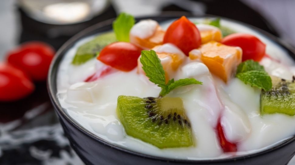 Resep Salad Buah Sederhana, Sehat, Segar di Rari Raya Idul Fitri/Hibata.id