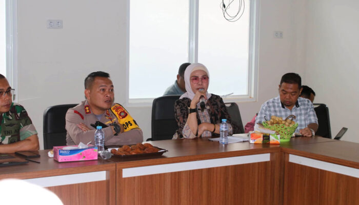 Bupati Merlan Pimpin Rapat Persiapan Kedatangan Presiden Jokowi