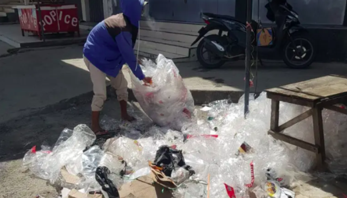 Warning!, Buang Sampah Sembarangan di Kota Gorontalo Akan Kena Denda Rp10 Juta