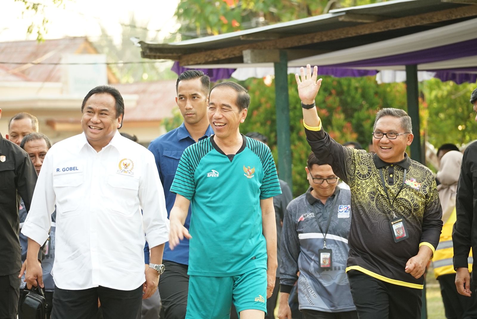 Presiden Republik Indonesia (RI) Joko Widodo (Jokowi) bersama Wali Kota Gorontalo, Marten Taha (Foto: Humas Pemkot Gorontalo)