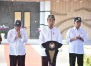 Presiden Jokowi Pakai “Upiya Karanji” yang Terancam Hilang akibat Hutan Gorontalo Tergerus