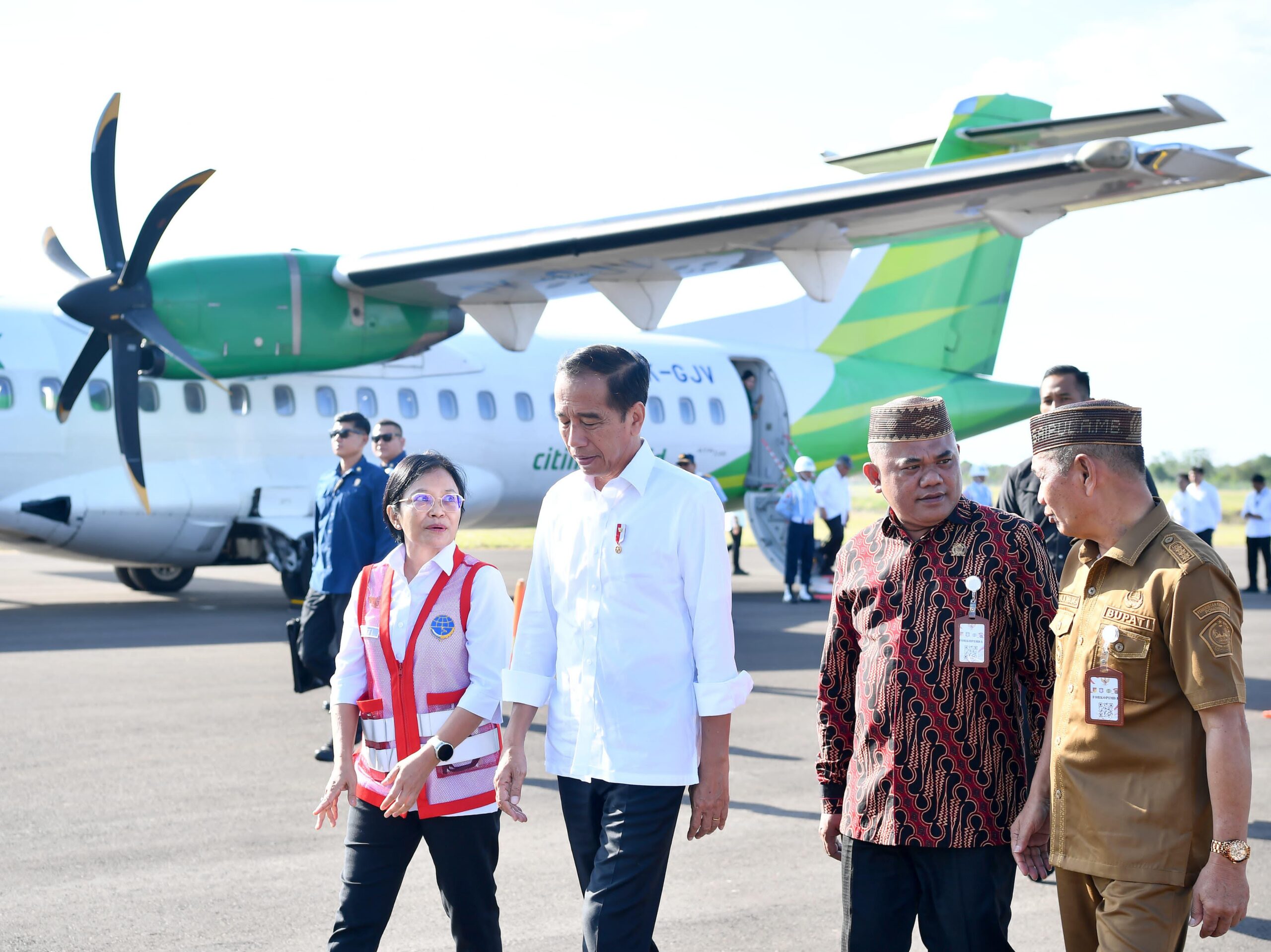 Presiden Joko Widodo (Jokowi) ketika tiba di Bandara Panua Pohuwato/Hibata.id