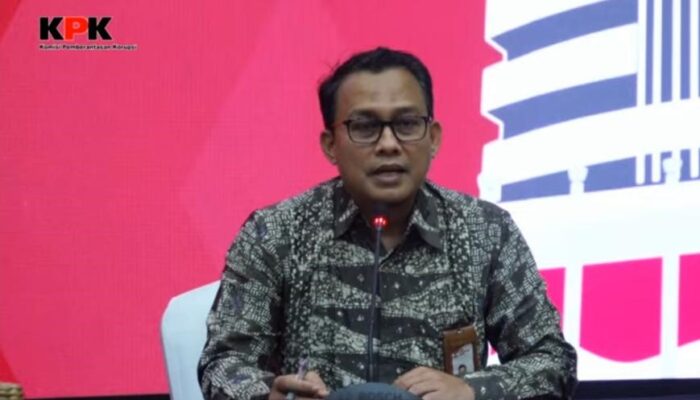 KPK Sita Pabrik Kelapa Sawit Milik Tersangka Erik Adtrada Ritonga