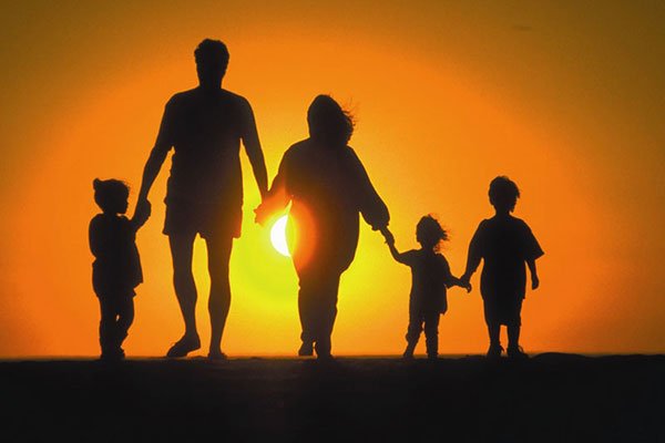 Ilustrasi Keluarga/Hibata.id