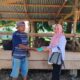 Kepala Dinas KPP Kota Gorontalo, Sri Yanti Ano saat melakukan pemantauan hewan kurban (Foto: Humas Pemkot Gorontalo)