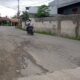 Kondisi Jalan Wongkaditi Timur Rawan Kecelakaan, Truk Pengangkut Semen Jadi Penyebab/Hibata.id