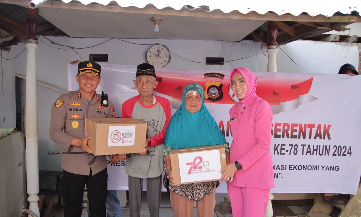 Jelang Hari Bhayangkara Ke-78, Polresta Gorontalo Kota Salurkan Bansos/Hibata.id