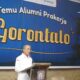Pelaksana harian (Plh) Wali Kota Gorontalo, Ismail Madjid saat memberikan sambutan di kegiatan temu alumni Prakerja periode 2020-2024 Gorontalo. (Foto: Humas Pemkot Gorontalo)