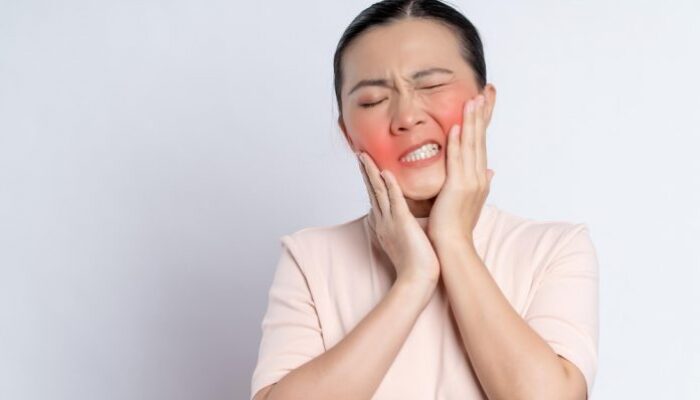 8 Obat Sakit Gigi Tradisional Alami Tanpa Zat Kimia
