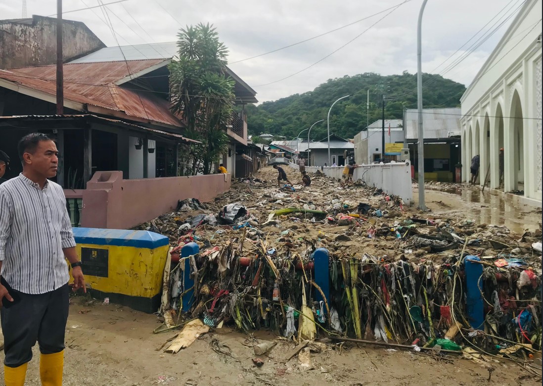 Banjir Kota Gorontalo Meluas Rendam 6 Kecamatan, Terparah di Dumbo Raya dan Kota Barat/Hibata.id