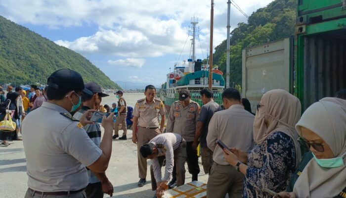 Polisi Temukan Tikus Beku Siap Dikonsumsi di Pelabuhan Gorontalo