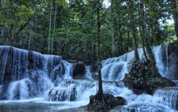 Air Terjun Desa Kamumu, Luwuk, Kabupaten Banggai, Sulawesi Tengah (Arfandi Ibrahim/Liputan6.com)