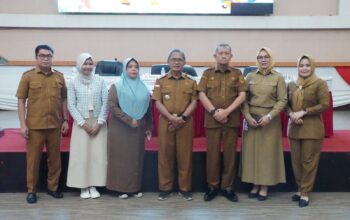 Pemerintah Kota Gorontalo saat menerima kunjungan dari Dinas Pemberdayaan Perempuan dan Perlindungan Anak (PPPA) Provinsi Gorontalo. (Foto: Humas Pemkot Gorontalo)