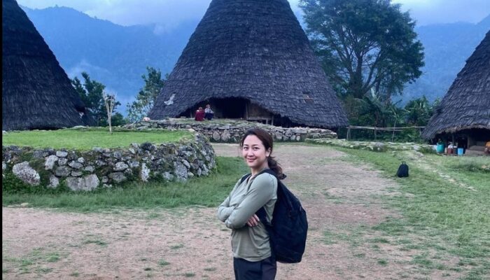 Sherina Munaf Bagikan Pengalaman Seru Menjelajah Wae Rebo di Instagram