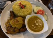 Kuliner Gorontalo Ayam Iloni Nasi Kuning, Citarasa Autentik Gorontalo yang Menggugah Selera/Hibata.id