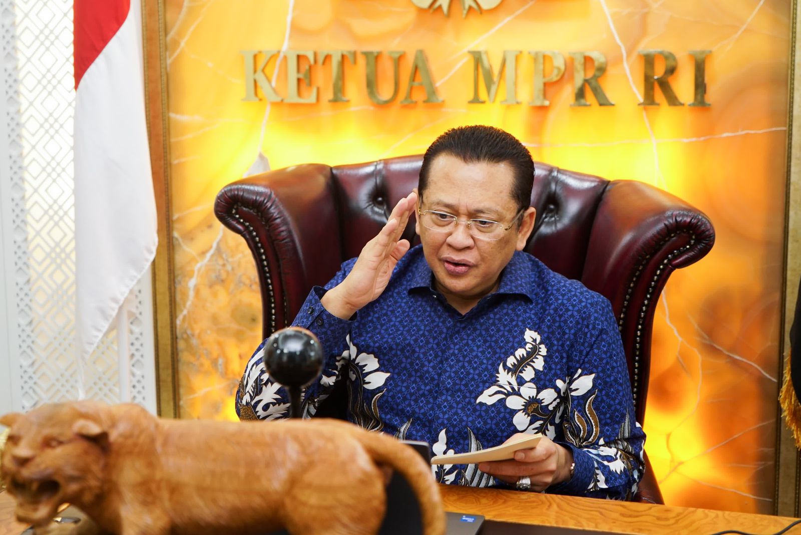 Ketua MPR RI ke-16, Bambang Soesatyo, menekankan pentingnya membangun jiwa kepemimpinan pada mahasiswa baru Universitas Trilogi/Hibata.id