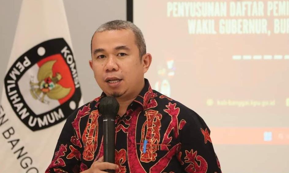 Ketua KPU Banggai, Santo Gotia. Foto KPU Banggai/Hibata.id