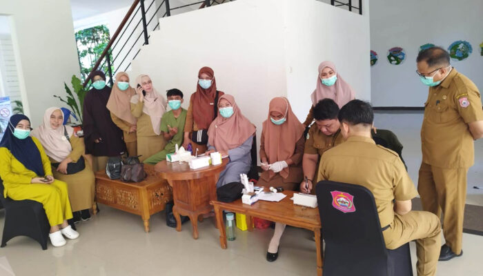 Dinas Kesehatan Bone Bolango Gelar Check Up Rutin untuk Pimpinan OPD dan ASN
