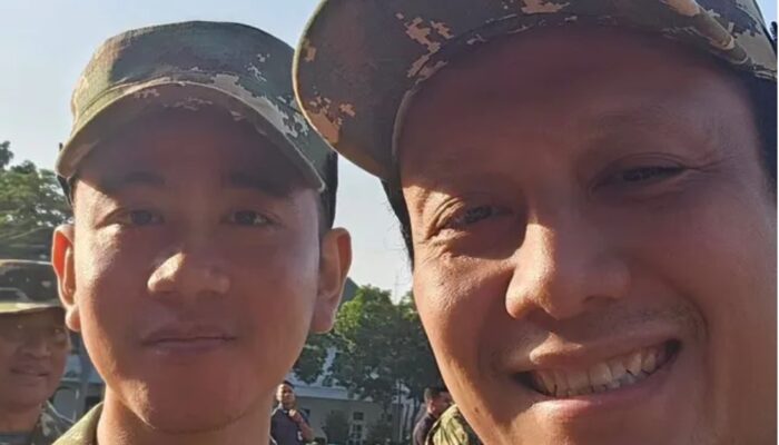 Kabinet Merah Putih Bersama Prabowo dan Gibran Kenakan Seragam Komcad