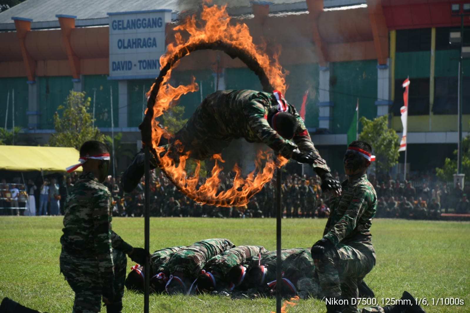 Atraksi pada Upacara Puncak HUT TNI ke-79 di Gorontalo/Hibata.id