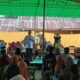 Calon Bupati dan Wakil Bupati Kabupaten Bone Bolango, Ismet Mile dan Risman Tolingguhu (IRIS) saat melakukan kampanye di salah satu desa di Kecamatan Bulango Utara. (Foto: Tim Media IRIS)