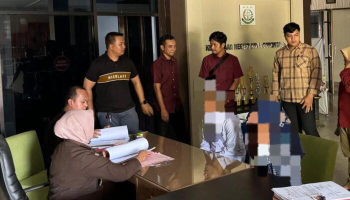 Pelaku Pengalihan Jaminan Fidusia di Kota Gorontalo Diserahkan ke Kejaksaan
