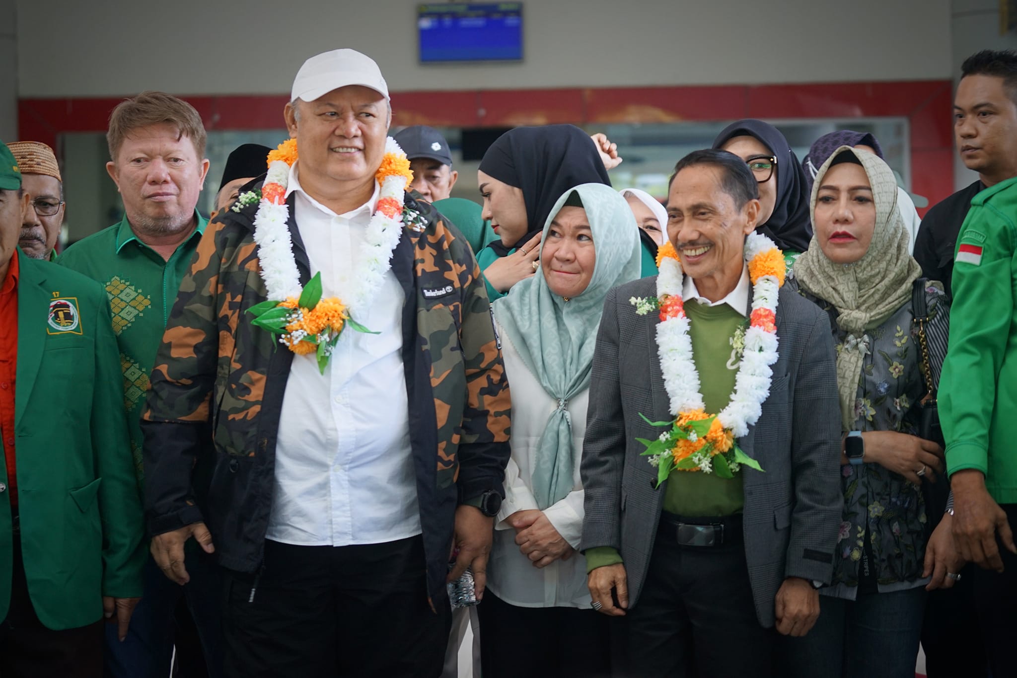 Nelson Pomalingo-Mohamad Kris Wartabone. Calon Gubernur Nomor Urut 2/Hibata.id