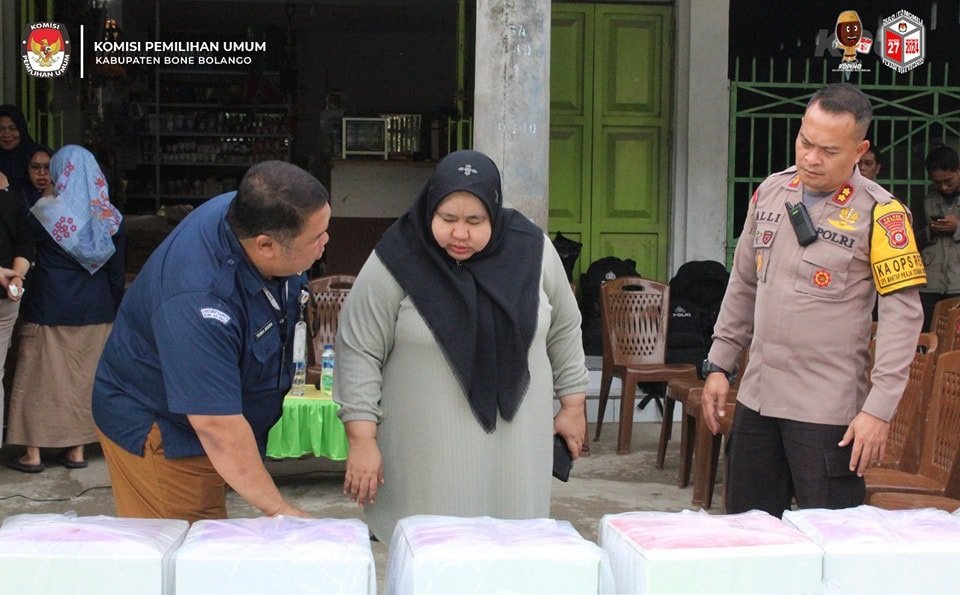 KPU Bone Bolango Pastikan Distribusikan Logistik Pinogu Berjalan Lancar/Hibata.id