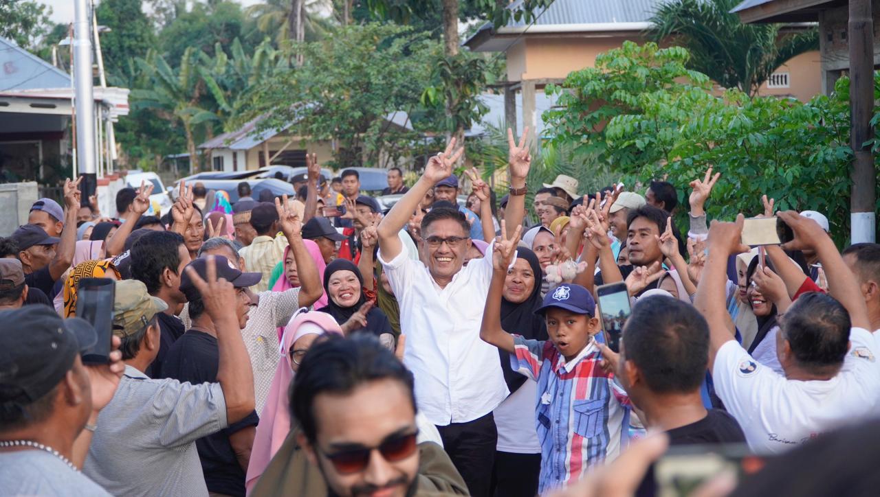 Kampanye pasangan calon (paslon) Amran Mustapa dan Irwan Mamesa di Kecamatan Bulango Selatan/Hibata.id