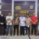 Ketika Bawaslu Bone Bolango melimpahkan Kasus perkara dugaan penghinaan ke Polres Bone Bolango (Foto: Tim Media IRIS)