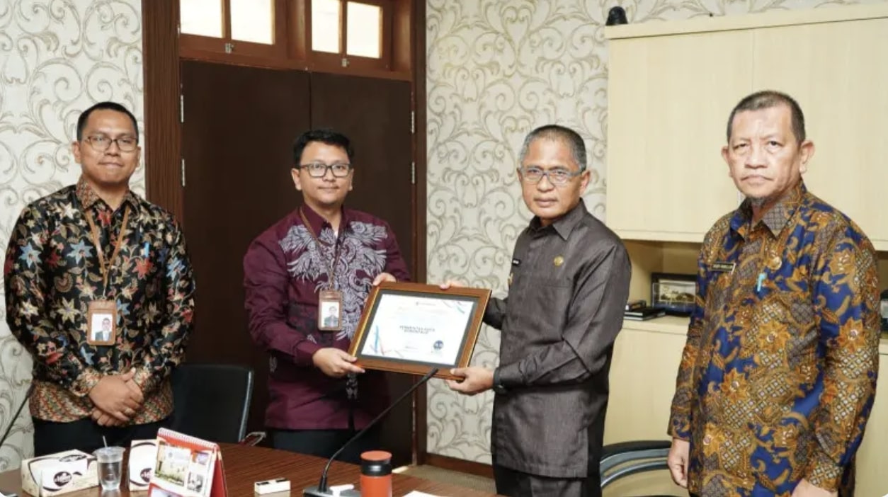 Pemerintah Kota Gorontalo saat menerima kunjungan dari Ombudsman RI Perwakilan Gorontalo. (Foto: Humas Pemkot Gorontalo)