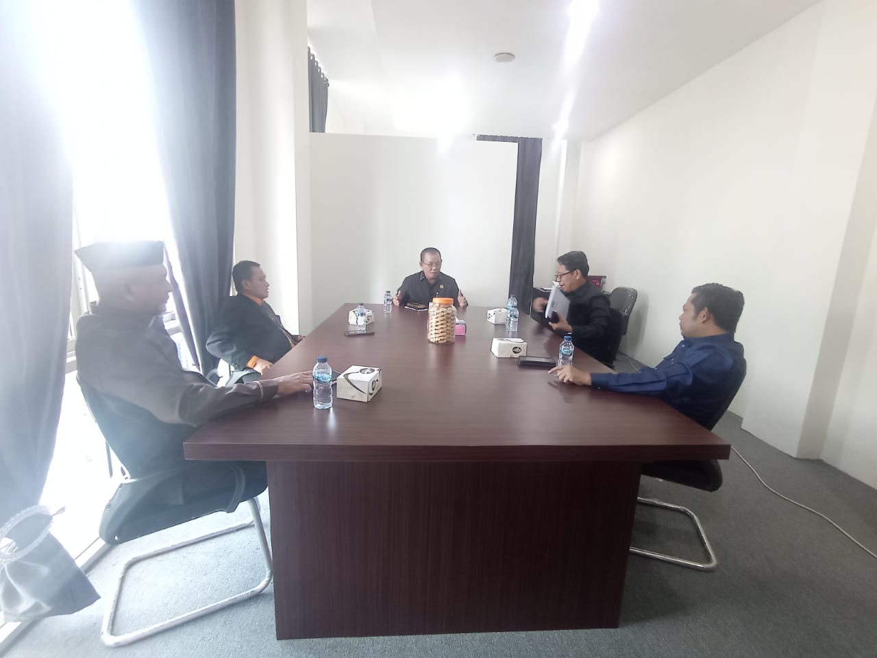 Badan Kehormatan (BK) DPRD Provinsi Gorontalo menggelar rapat perdana/Hibata.id