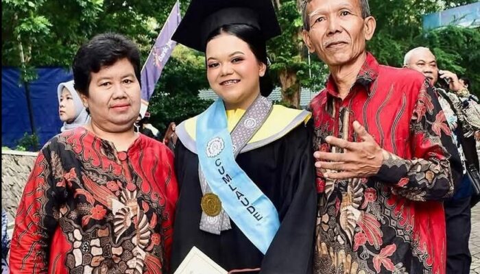 Magdalena, Anak Buruh Bangunan Raih Cumlaude dan Bekerja di BI