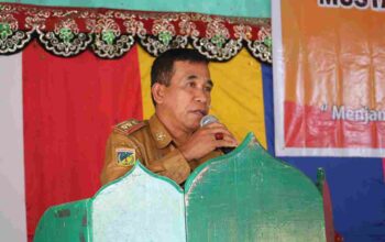 Camat Paleleh, Lukman Djupandang. (Foto: Istimewa)