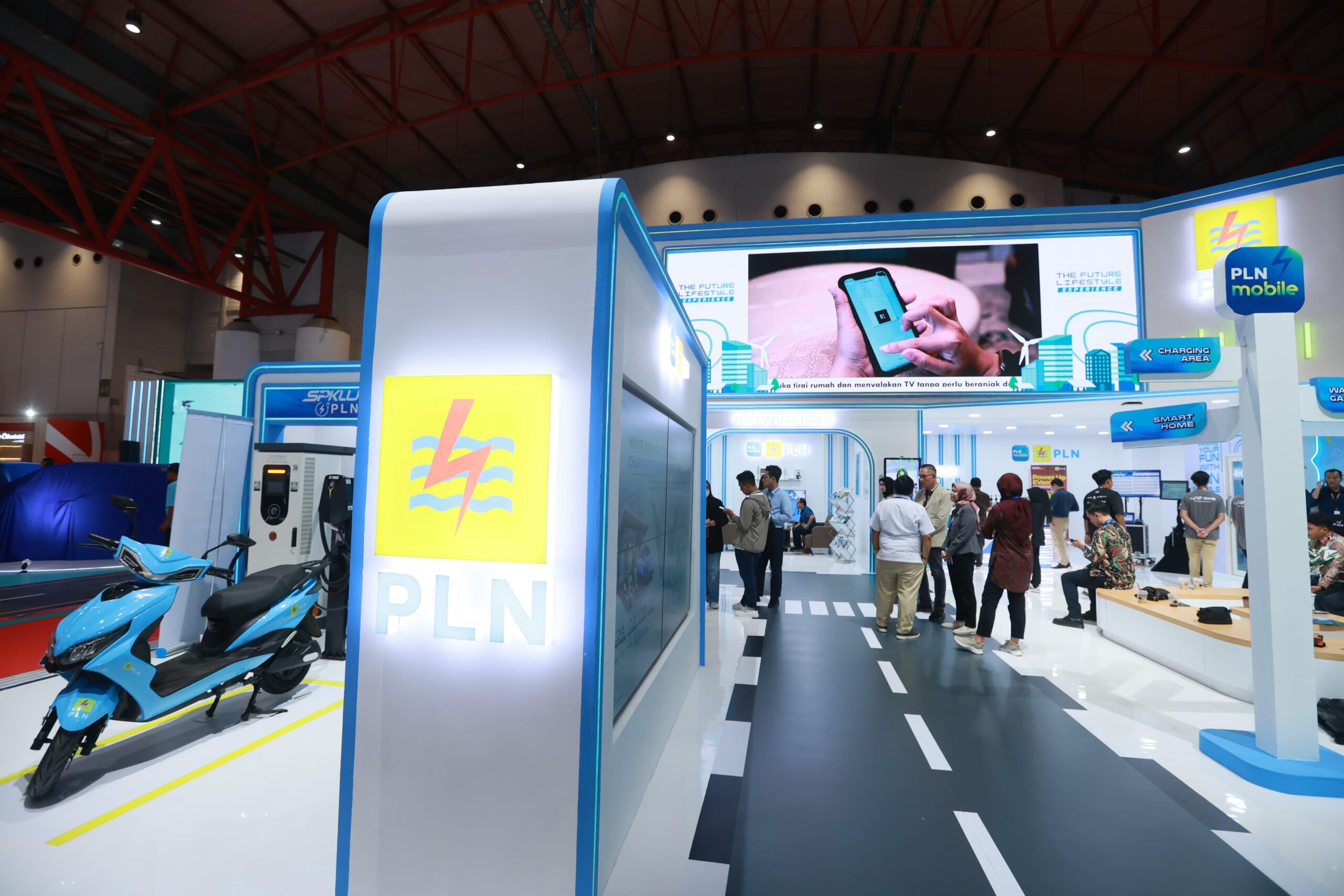 Promo Spesial PLN Hadir di IIMS 2025/Hibata.id