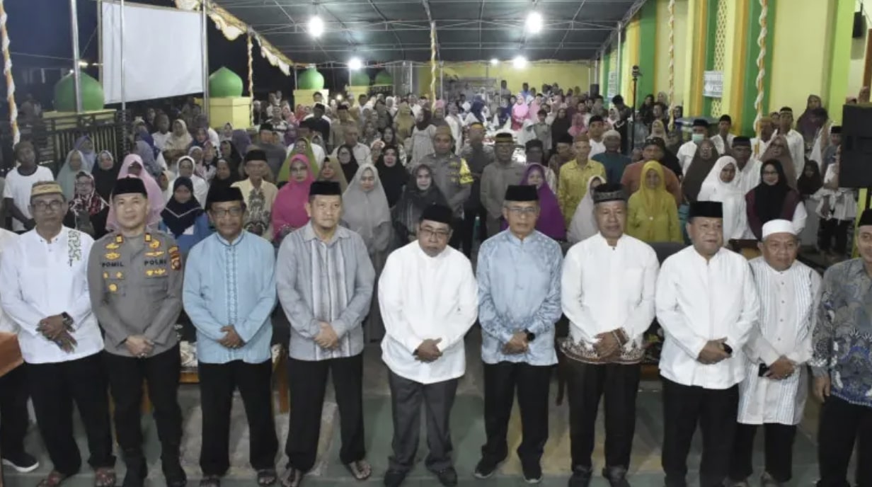 Kegiatan Halal Bihalal di Masjid At-Taqwa, Kelurahan Molosipat W, Kecamatan Kota Barat. (Foto: Humas Pemkot Gorontalo)