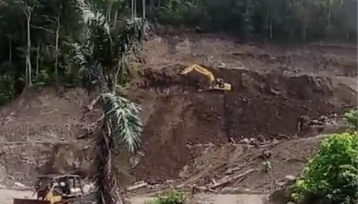 Rugikan Warga Sekitar, Camat Diminta Tindak Perusahaan Batu Pica di Molangato