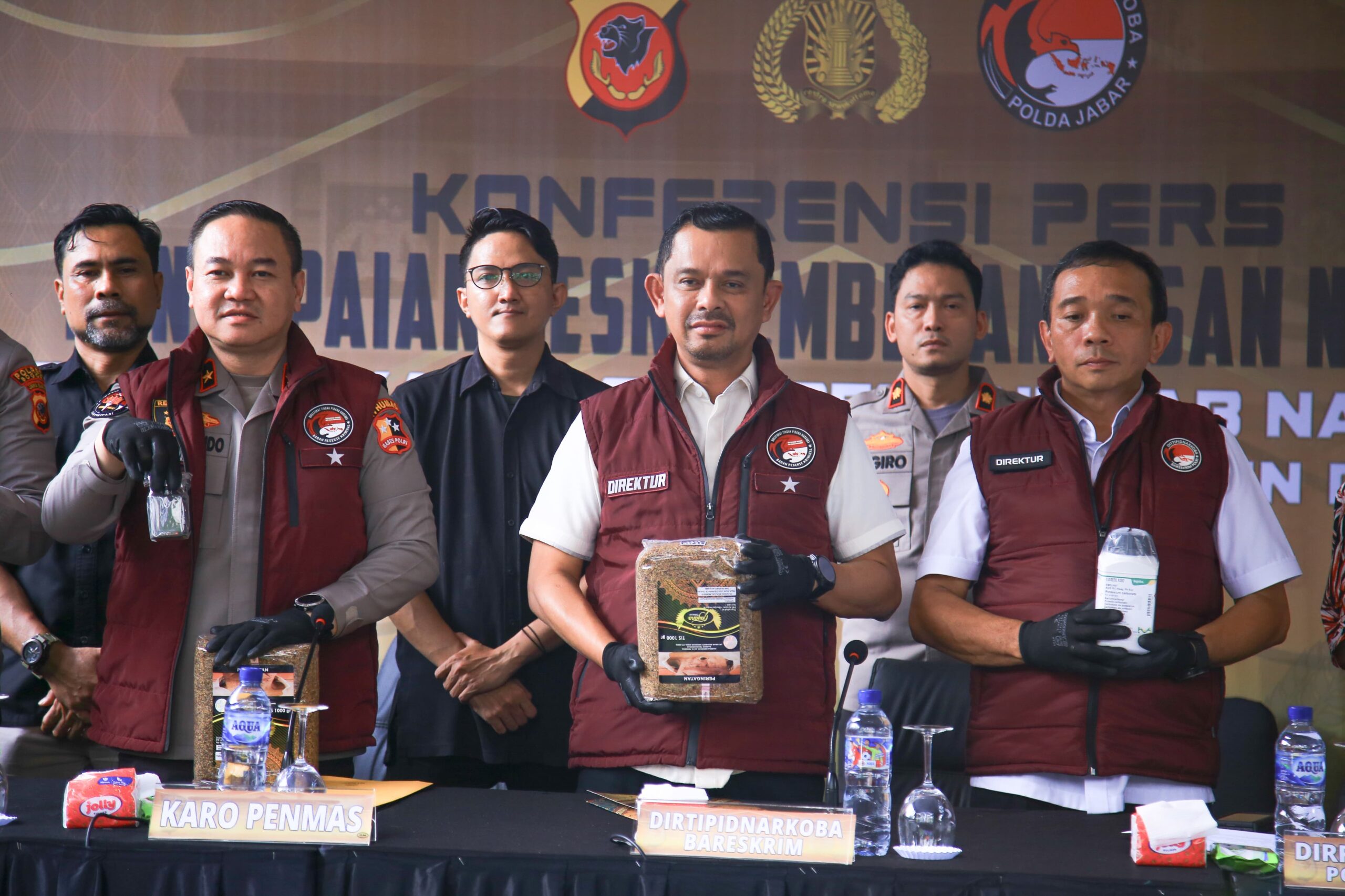 Polri Bongkar Laboratorium Narkoba Terbesar di Jawa Barat, 5 Juta Jiwa Terselamatkan/Hibata.id