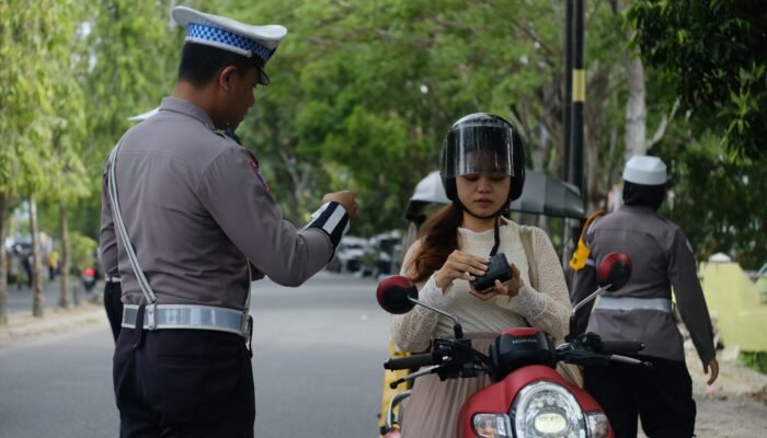 Polda Gorontalo Tegaskan Disiplin Berlalu Lintas Lewat Operasi Keselamatan 2025