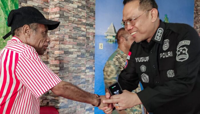 Kombes Pol. Yusuf Sutejo Ajak Tokoh Papua Jaga Keamanan dan Ketertiban