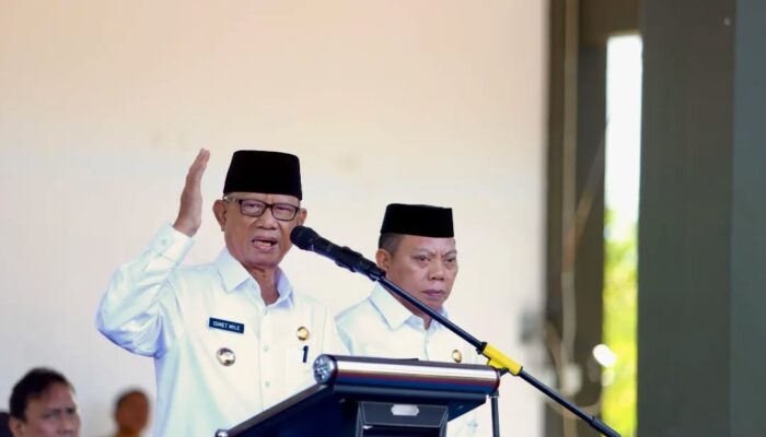 Apel Perdana, Bupati Ismet Mile Tekankan Disiplin dan Transparansi ASN