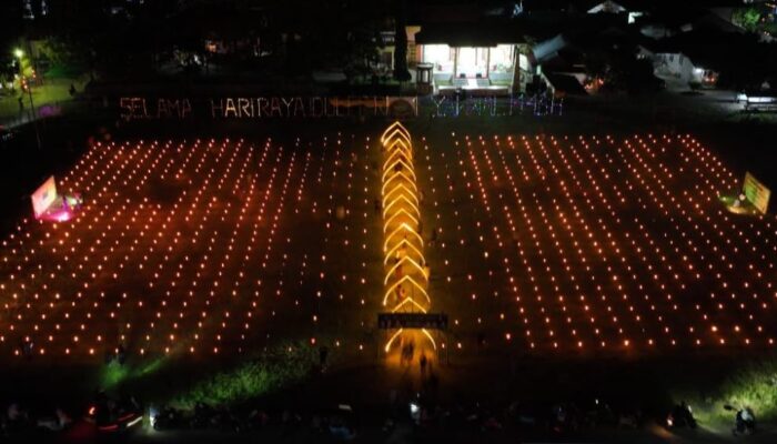 Lapangan Buntulia Bersinar dalam Malam Tumbilotohe